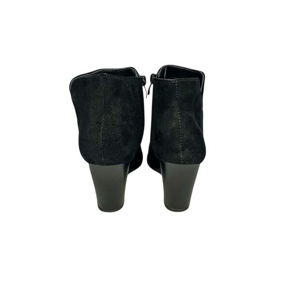 Black Faux Suede Wedge Booties - Size 8 / EU 39 - Picture 5 of 6